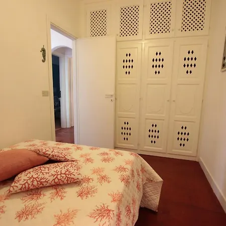 La Crucitta Lc-84A Apartment *